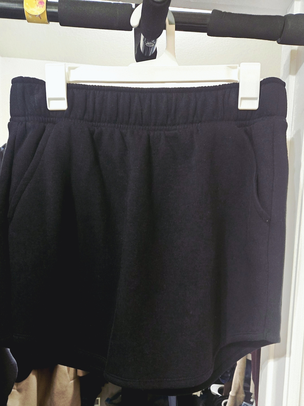 Women's Black Casual Elastic-Waist Sweater Skirt